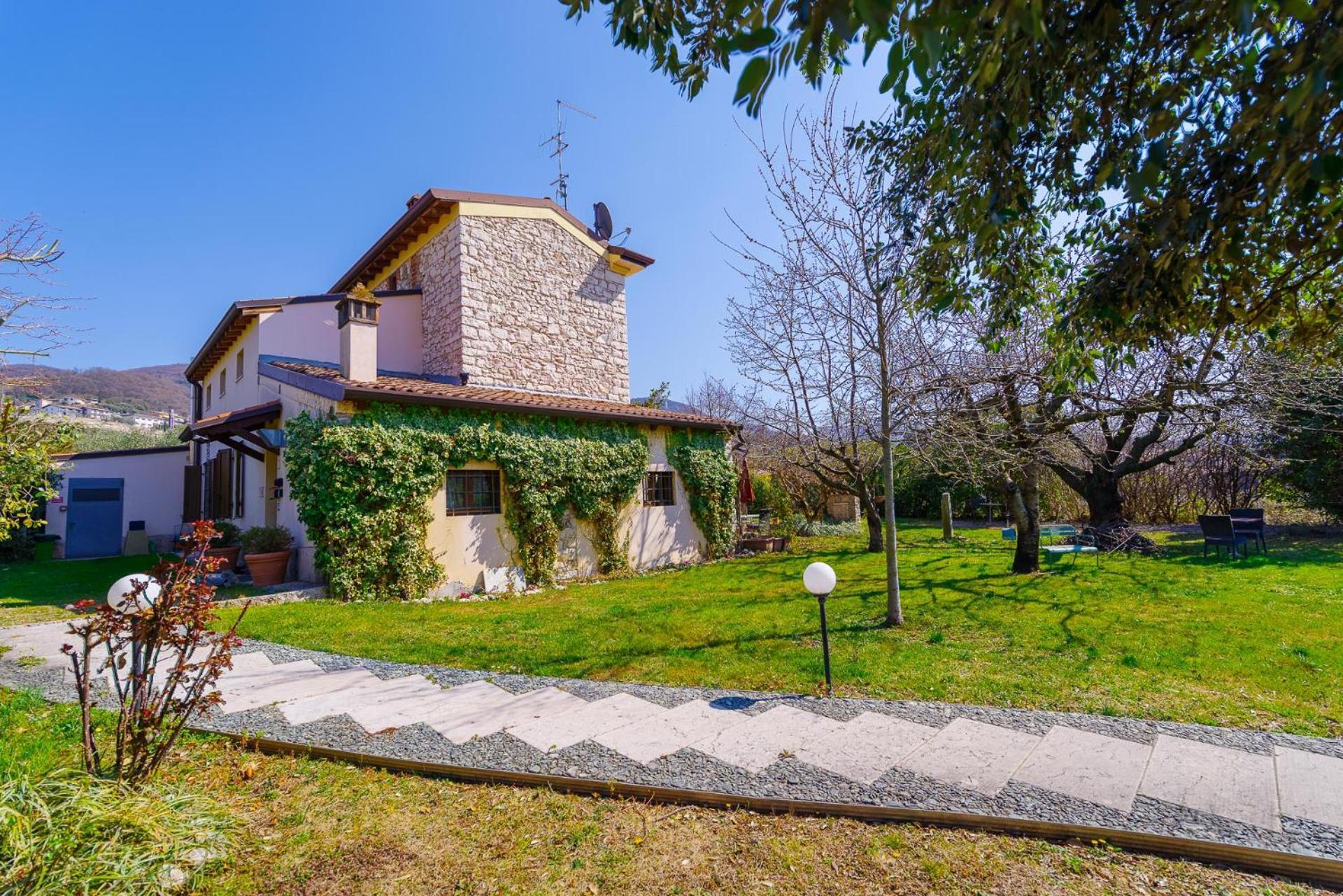 Villa Ada Negrar Exteriör bild